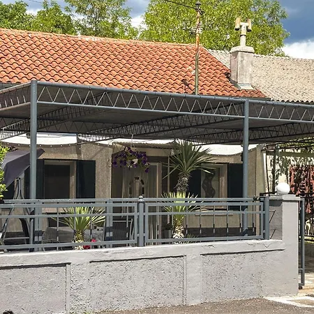 Charmante Maison à Avec Vue Panoramique Podhum
